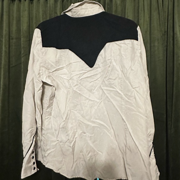 Western HBarC button up - Picture 3 of 3